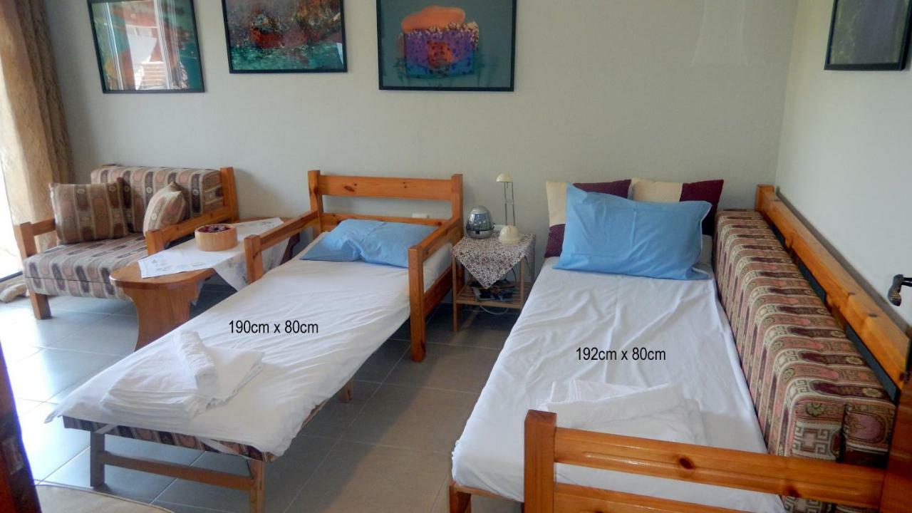 Medusa Beach Apartment, Asproválta Ngoại thất bức ảnh
